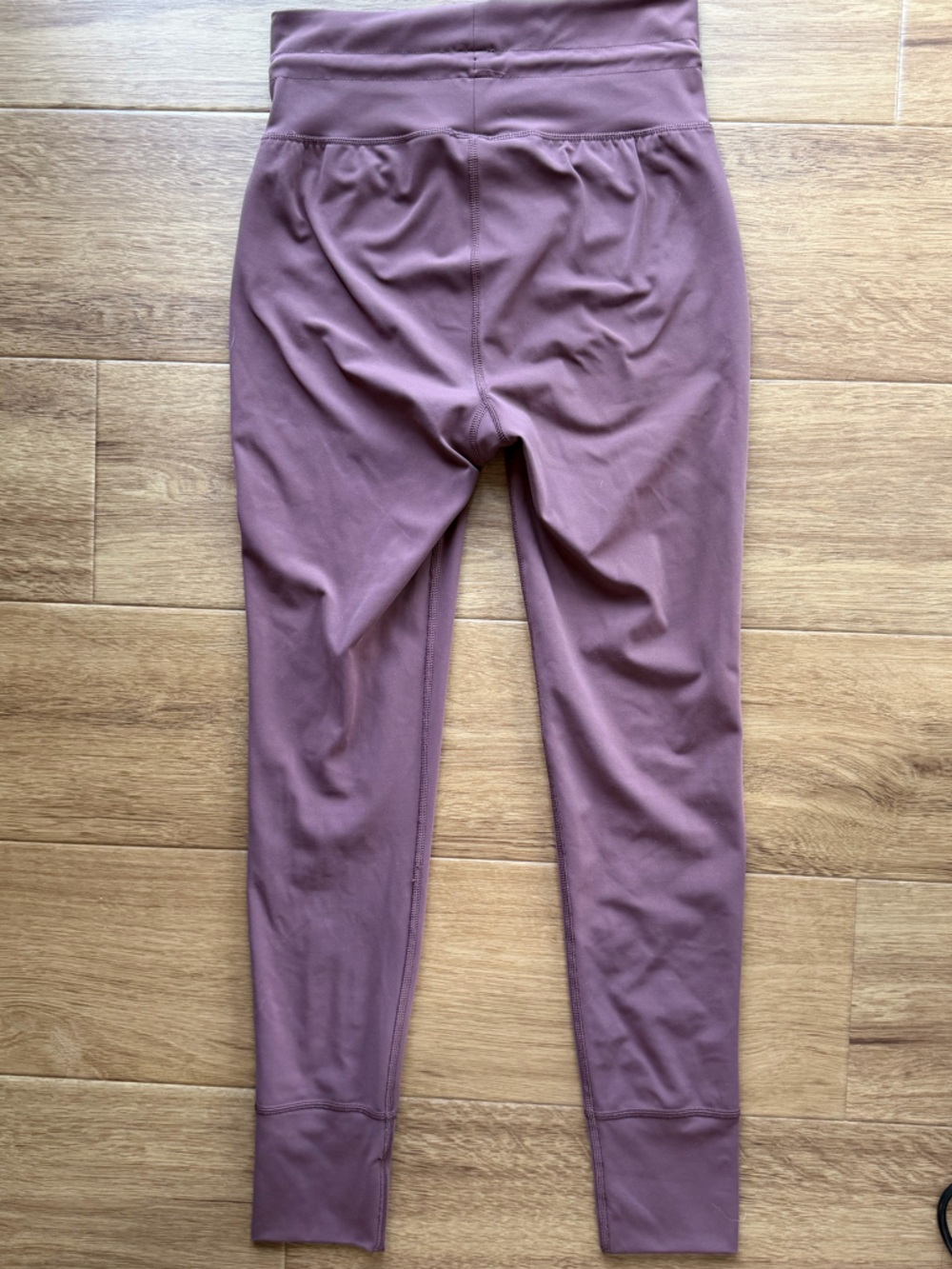 Vuori Daily Leggings Women’s Small High Rise 7/8 Drawstring Leggings / Joggers - Picture 5 of 8